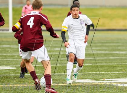 Thumbnail 3 in Denver North vs. Golden (CHSAA 4A 2nd Round) photogallery.