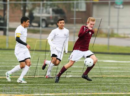 Thumbnail 3 in Denver North vs. Golden (CHSAA 4A 2nd Round) photogallery.