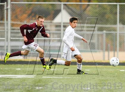Thumbnail 3 in Denver North vs. Golden (CHSAA 4A 2nd Round) photogallery.