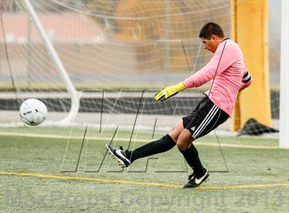 Thumbnail 3 in Denver North vs. Golden (CHSAA 4A 2nd Round) photogallery.