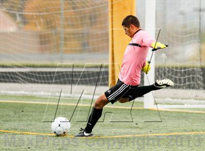 Thumbnail 2 in Denver North vs. Golden (CHSAA 4A 2nd Round) photogallery.