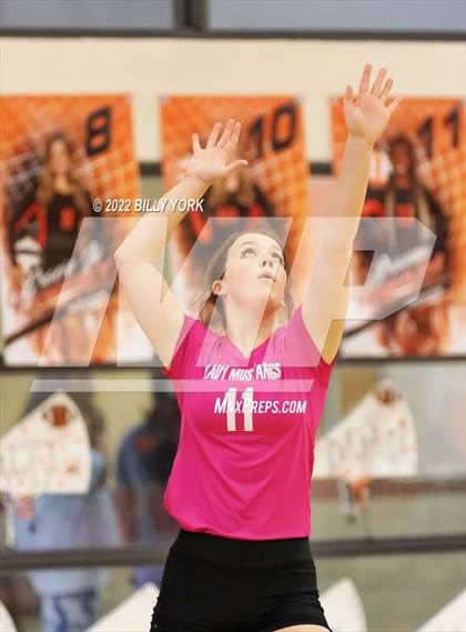 Thumbnail 3 in Grand Saline vs Chisum photogallery.