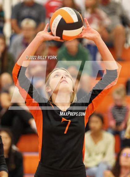 Thumbnail 3 in Grand Saline vs Chisum photogallery.