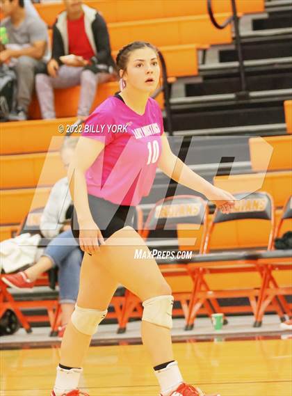 Thumbnail 2 in Grand Saline vs Chisum photogallery.