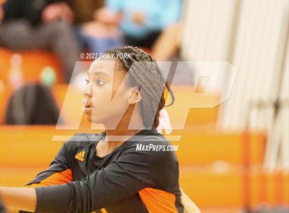 Thumbnail 3 in Grand Saline vs Chisum photogallery.