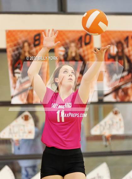 Thumbnail 1 in Grand Saline vs Chisum photogallery.