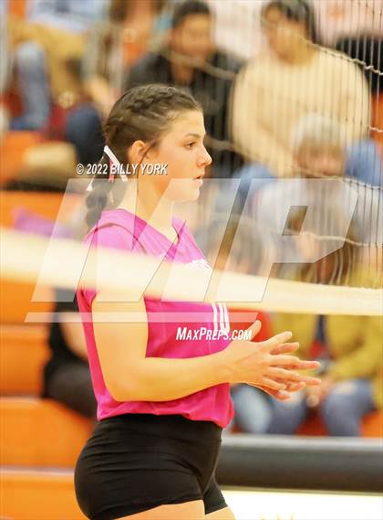 Thumbnail 3 in Grand Saline vs Chisum photogallery.