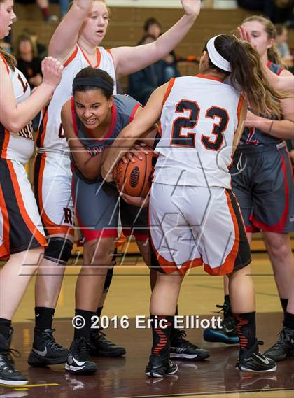 Thumbnail 2 in Franklin vs Rocky Grove (Don Hall Memorial) photogallery.