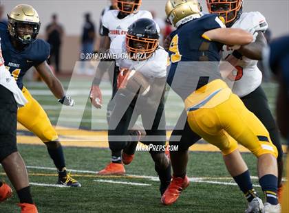 Thumbnail 1 in St. Thomas Aquinas vs Carol City photogallery.