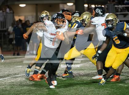Thumbnail 3 in St. Thomas Aquinas vs Carol City photogallery.
