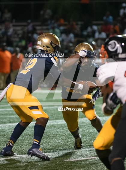 Thumbnail 2 in St. Thomas Aquinas vs Carol City photogallery.