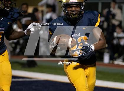 Thumbnail 3 in St. Thomas Aquinas vs Carol City photogallery.