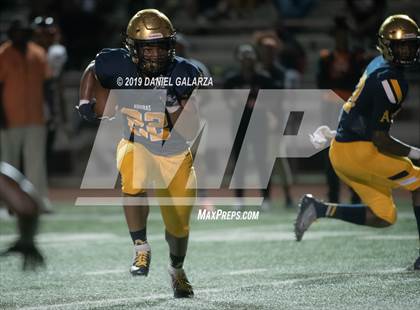 Thumbnail 2 in St. Thomas Aquinas vs Carol City photogallery.