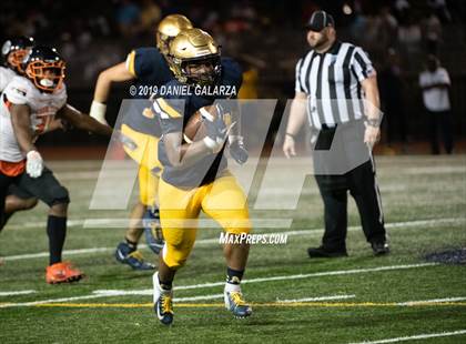 Thumbnail 1 in St. Thomas Aquinas vs Carol City photogallery.
