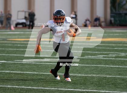 Thumbnail 1 in St. Thomas Aquinas vs Carol City photogallery.