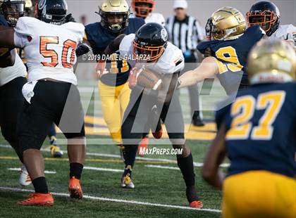 Thumbnail 1 in St. Thomas Aquinas vs Carol City photogallery.