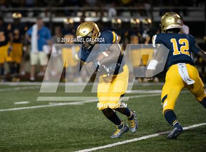 Thumbnail 1 in St. Thomas Aquinas vs Carol City photogallery.