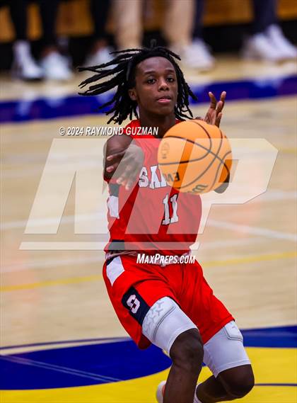 Thumbnail 2 in Sanger vs. Roosevelt photogallery.
