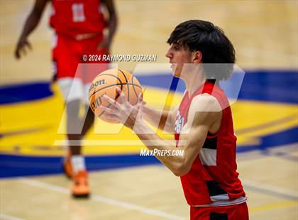 Thumbnail 3 in Sanger vs. Roosevelt photogallery.