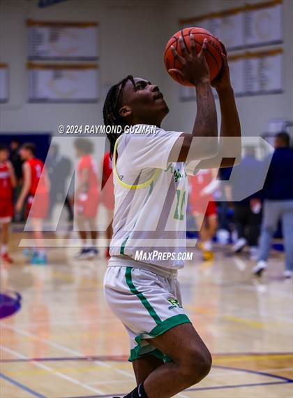 Thumbnail 3 in Sanger vs. Roosevelt photogallery.
