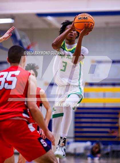 Thumbnail 2 in Sanger vs. Roosevelt photogallery.