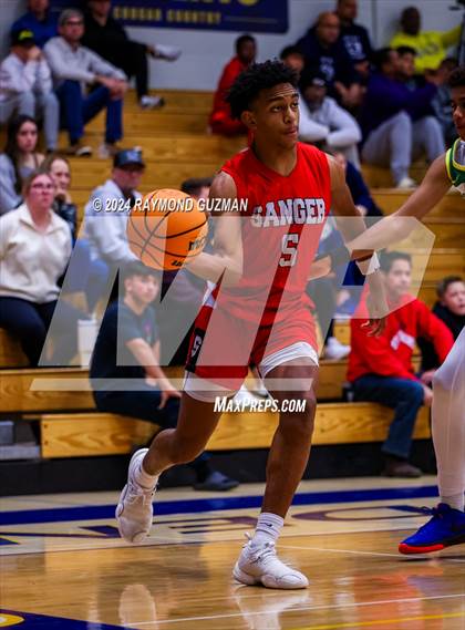 Thumbnail 1 in Sanger vs. Roosevelt photogallery.