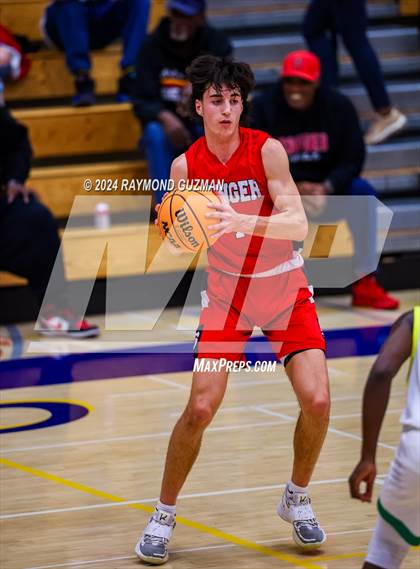 Thumbnail 3 in Sanger vs. Roosevelt photogallery.