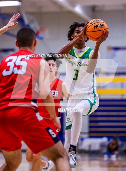Thumbnail 1 in Sanger vs. Roosevelt photogallery.