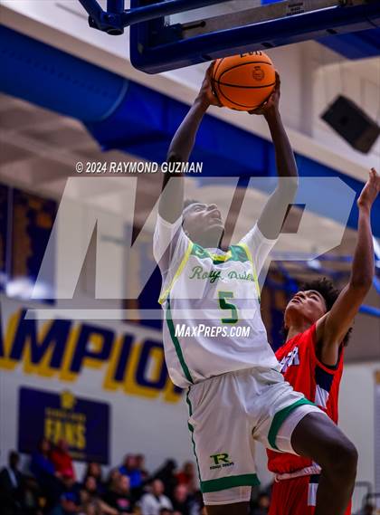 Thumbnail 2 in Sanger vs. Roosevelt photogallery.