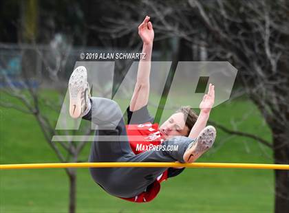 Thumbnail 2 in RH Comet Relays (High Jump) photogallery.