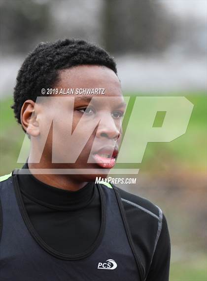 Thumbnail 2 in RH Comet Relays (High Jump) photogallery.