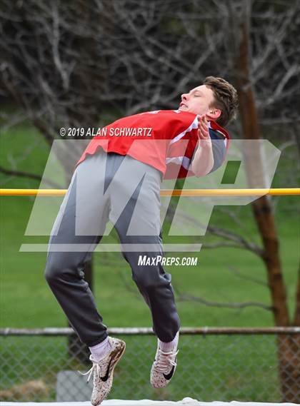 Thumbnail 3 in RH Comet Relays (High Jump) photogallery.