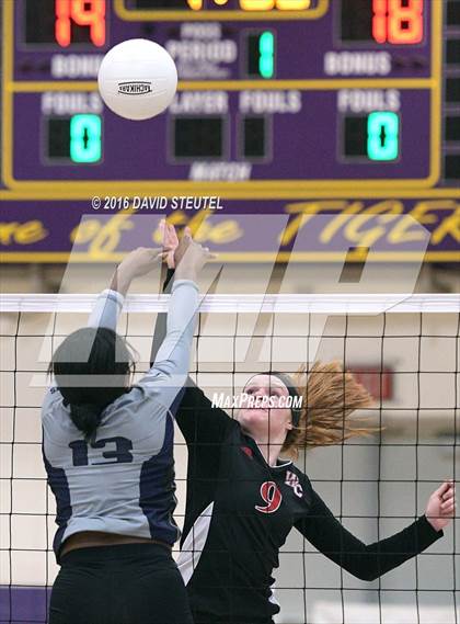 Thumbnail 1 in Stone Ridge Christian vs. Woodland Christian (CIF SJS D6 Final) photogallery.