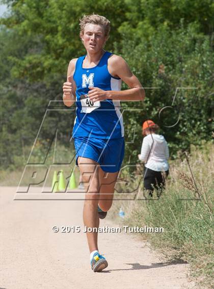 Thumbnail 1 in Cheyenne Mountain Stampede photogallery.