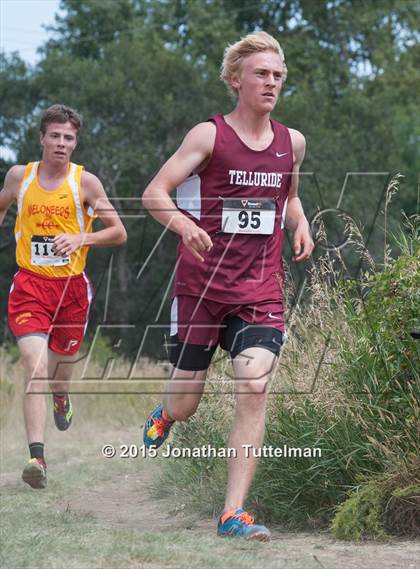 Thumbnail 2 in Cheyenne Mountain Stampede photogallery.
