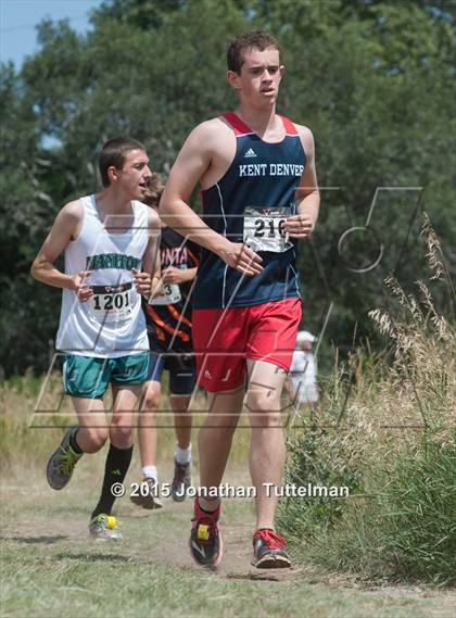 Thumbnail 1 in Cheyenne Mountain Stampede photogallery.