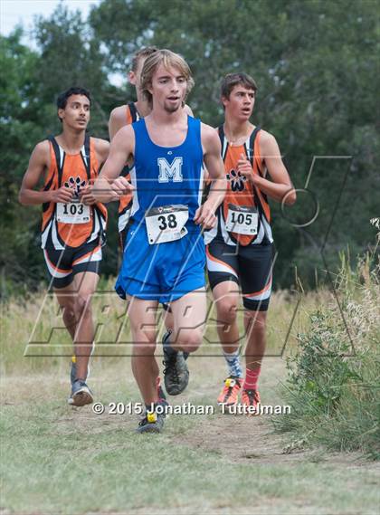 Thumbnail 1 in Cheyenne Mountain Stampede photogallery.