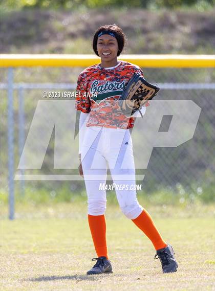 Thumbnail 1 in Purnell Swett vs East Columbus (Robeson County Slugfest) photogallery.
