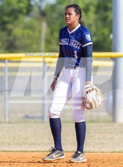 Thumbnail 3 in Purnell Swett vs East Columbus (Robeson County Slugfest) photogallery.
