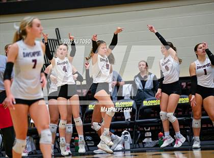 Thumbnail 2 in Davenport vs. Calallen (UIL 4A Regional Semi-Final) photogallery.