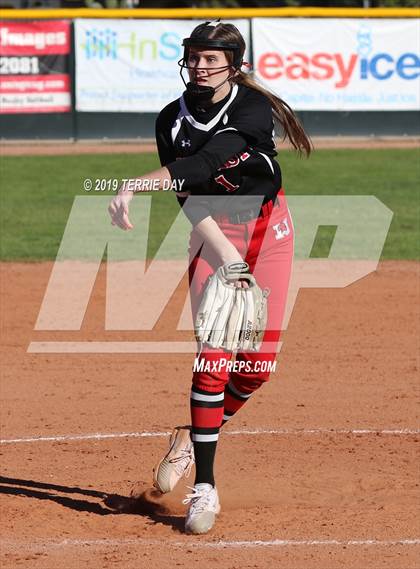 Thumbnail 1 in Marist vs. Horizon (Desert Mountain Tournament) photogallery.