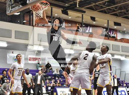 Thumbnail 3 in Montverde Academy vs. Sunrise Christian Academy (Montverde Annual Invitational Tournament) photogallery.