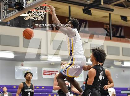 Thumbnail 1 in Montverde Academy vs. Sunrise Christian Academy (Montverde Annual Invitational Tournament) photogallery.