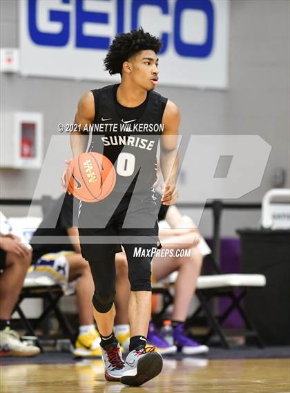 Thumbnail 3 in Montverde Academy vs. Sunrise Christian Academy (Montverde Annual Invitational Tournament) photogallery.