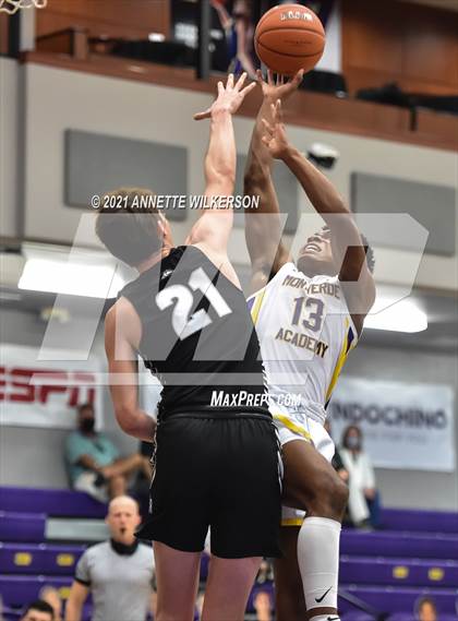 Thumbnail 2 in Montverde Academy vs. Sunrise Christian Academy (Montverde Annual Invitational Tournament) photogallery.