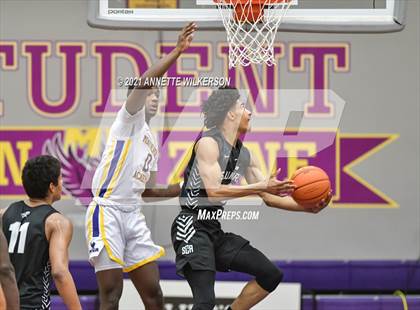 Thumbnail 3 in Montverde Academy vs. Sunrise Christian Academy (Montverde Annual Invitational Tournament) photogallery.