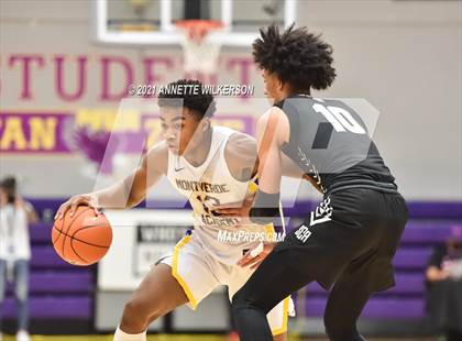 Thumbnail 2 in Montverde Academy vs. Sunrise Christian Academy (Montverde Annual Invitational Tournament) photogallery.