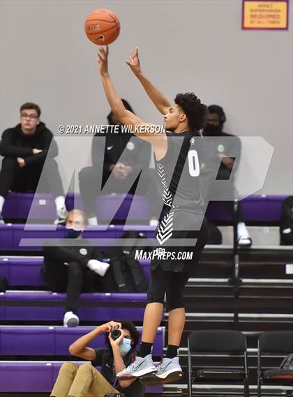 Thumbnail 3 in Montverde Academy vs. Sunrise Christian Academy (Montverde Annual Invitational Tournament) photogallery.