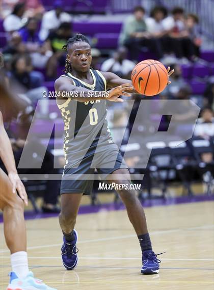 Thumbnail 2 in The Rock National vs. Calvary Christian Academy photogallery.