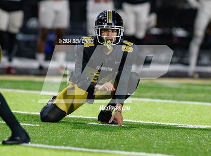 Thumbnail 3 in Hillgrove vs. Carrollton (GHSA 6A Quarterfinals) photogallery.